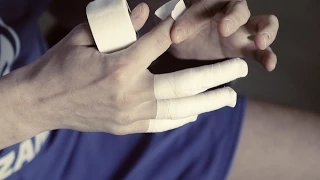 Как тейпировать пальцы. Мастер-класс от игроков "Зенит-Казань" / How to tape fingers for volleyball