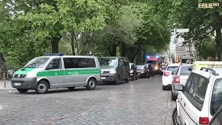 Polizei behindert minutenlang RTW der Berliner Feuerwehr