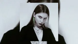 ic3peak ~ Dead but pretty (slowed to perfect)