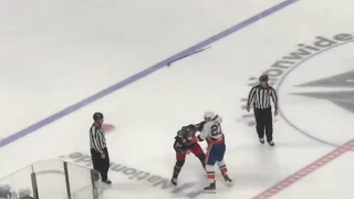 Anders Lee vs. Mathieu Olivier NHL fight November 25 2022 Islanders at Blue Jackets