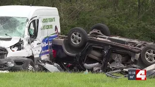 1 dead in 3 vehicle crash in Swansea