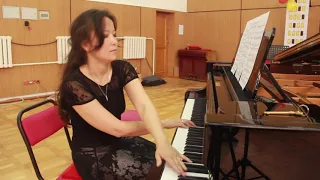 Акбакай - Казахская народная песня -  обработка для фортепиано и исполнение - Раушан Кали