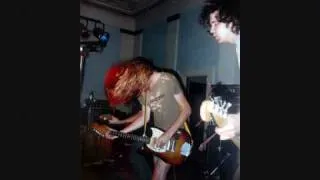 Nirvana - About a Girl & Token Eastern Song - Live In Leeds 10/25/89