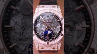 Hublot Classic Fusion Aerofusion Moonphase King Gold Pave Diamonds 42mm đẳng cấp cho quý ông