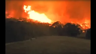 2009 Victorian Firestorm with Tornado - filmed by Jim Baruta