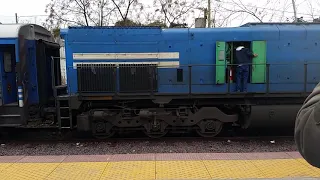 Línea Roca - Arranque Locomotora GT22 A916 en Alejandro Korn!!