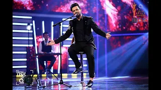 Atif Aslam  QB I Kisey Da Yaar I Nusrat Fateh Ali Khan LIVE