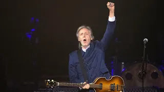 Paul McCartney - Let ‘Em In - Wings - Live 2022