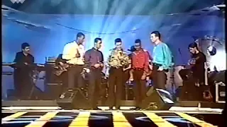 Zezé Di Camargo Sem Luciano - Yesterday - Ft. Coline (Programa Amigos & Amigos) (Dia: 23/05/1999).