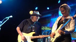 WALTER TROUT & ELIANA CARGNELUTTI - we´re all in this together jam - live at Zeche Bochum 24.10.2022