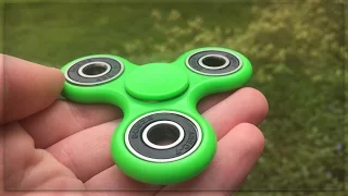 THIS $1 FIDGET SPINNER IS INSANE! (SPINS FOR 4 MINUTES!)