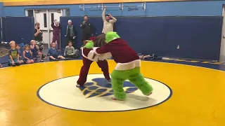 Grinch versus Santa - Anderson Wrestling