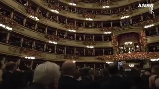 Prima della Scala, l'arrivo e la standing ovation per Mattarella