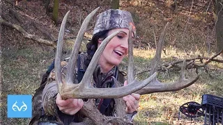 MISSED 1st Shot | Melissa Bachman in South Dakota |Monster Bucks Mondays