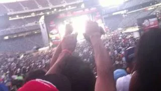 Chris Brown and Busta Rhymes - Look At Me Now (Live @ Summer Jam 2011)