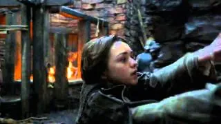 Jaqen H'ghar Saves Arya Stark - Game of Thrones 2x06 (HD)