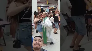 CONTROVERSIAS SE DISFRAZO DE CURA/PADRE/SACERDOTE, y se aprovecha de  las muchachas! 😱(SUSCRIBETE)🔔