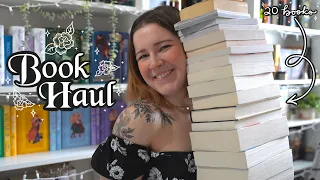 HUGE book haul 📦✨ 20+ books!