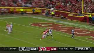 Derek Carr and Davante Adams connect for an AMAZING touchdown