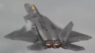 RIAT 2017 - USAF F-22A RAPTOR with the RIAT's MOST SPECTACULAR TAKE OFF!!!