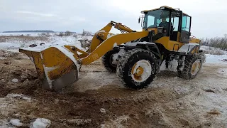 Снежный вызов и человеческий отпор! Вся техника убирает снег!