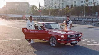 УРА! В московский каршеринг НАКОНЕЦ вернулись раритетные Ford Mustang