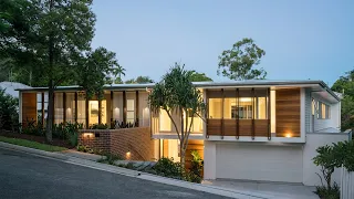 Brisbane City Courtyard House | Area : 400 m²