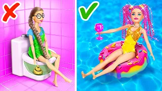 😱 BARBIE ES UNA NERD 🤓 Desafío de transformación de muñeca Barbie rica vs pobre 💝 por Yay Time!