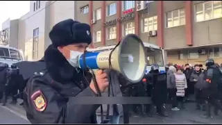 НЕ сдавайтесь! Выходите на митинг!