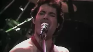 Queen Crazy Little Thing Called Love Live in Hammersmith 1979/12/26