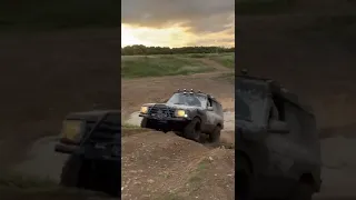 Discovery 1 full send up hill 300tdi off roading