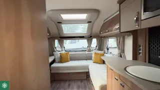 Swift Fairway Platinum 850 2020 - L shaped lounge