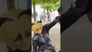 Miraculous Ladybug Cat Noir Blooper at Comic Con 🙀🤣 #cosplay