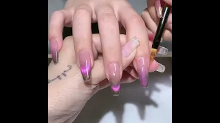 Fantastic and fashionable cat's eye nails with tutorial