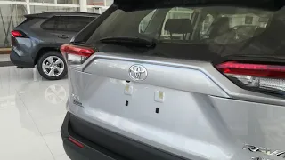 Toyota rav4 le mt