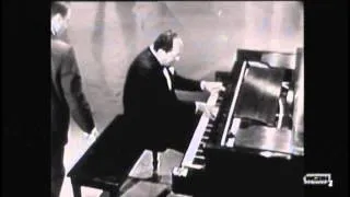 Victor Borge Duel