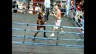 Deontay Wilder vs Shannon Gray (2009.03.06)