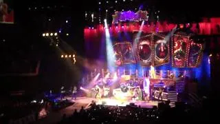 Pink - Highway to Hell (AC/DC Cover) and Bad Influence Live 02 Arena London 10.12.09