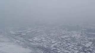 В Красноярске продлили режим "чёрного неба": город окутан смогом