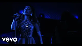 Ariana Grande Full Performance 2022 GRAMMYs live