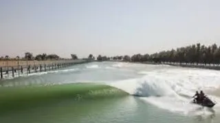 surf ranch kelly slater surfing live-on