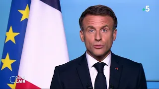 Macron : une interview sous le signe de l'autorité et de l'efficacité #cdanslair 24.07.2023