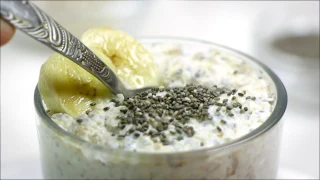 Greek Yogurt Overnight Oats Recipe