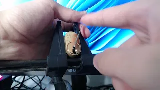 [12] Medeco M3 Oval Picked and Gutted
