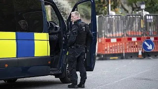 Polícia inglesa detém suspeito de terrorismo em fuga