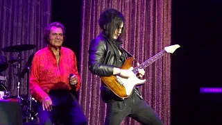 Engelbert Humperdinck 12/3/23 Anaheim, CA  Old Time Rock and Roll