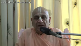 Sanatan Dharma by Nava Yogendra Swami at ISKCON Juhu