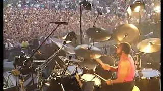 Phil Collins - Inside Out - Serious Hits Live 1990 - Chester Thompson Drum Cam