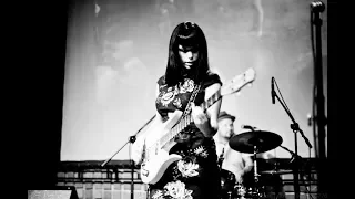 Call Me Zombie (Messer Chups - They Call Me Zombie)