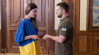 Президент України вручив нагороди працівникам медіа та членам родин представників ЗМІ, які загинули